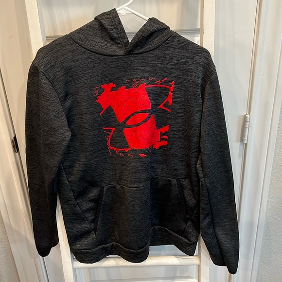 Under Armour Other - Under Armor Dark Grey w/Red Design Sz YXL Hoodie/Sweatshirt